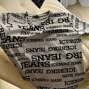 Iceberg short sleeve shirt